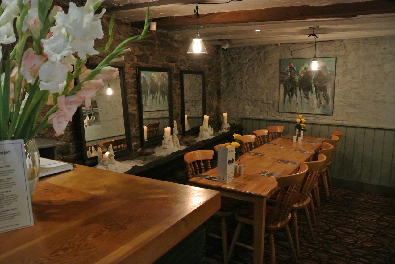 The Horse & Jockey Inn Knighton  Zewnętrze zdjęcie